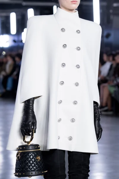 Look 62